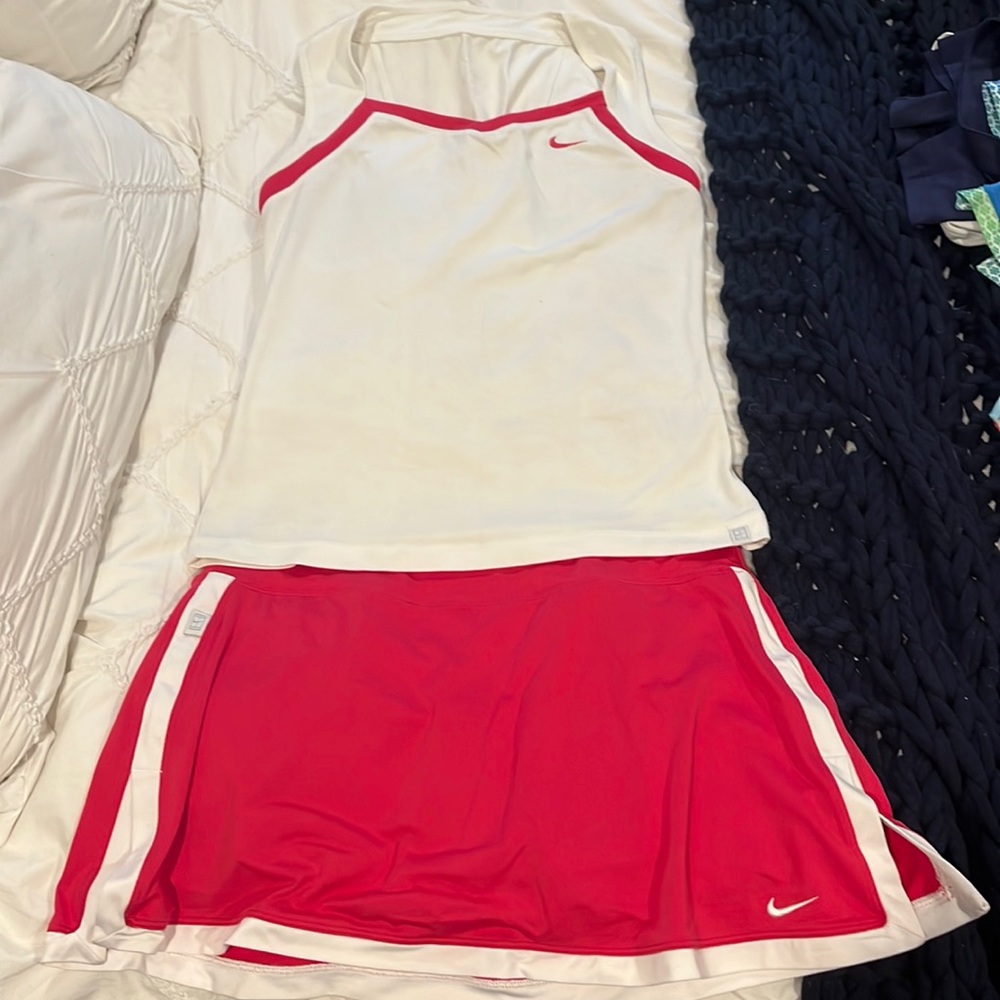 2 piece Nike Dri-fit tennis outfit